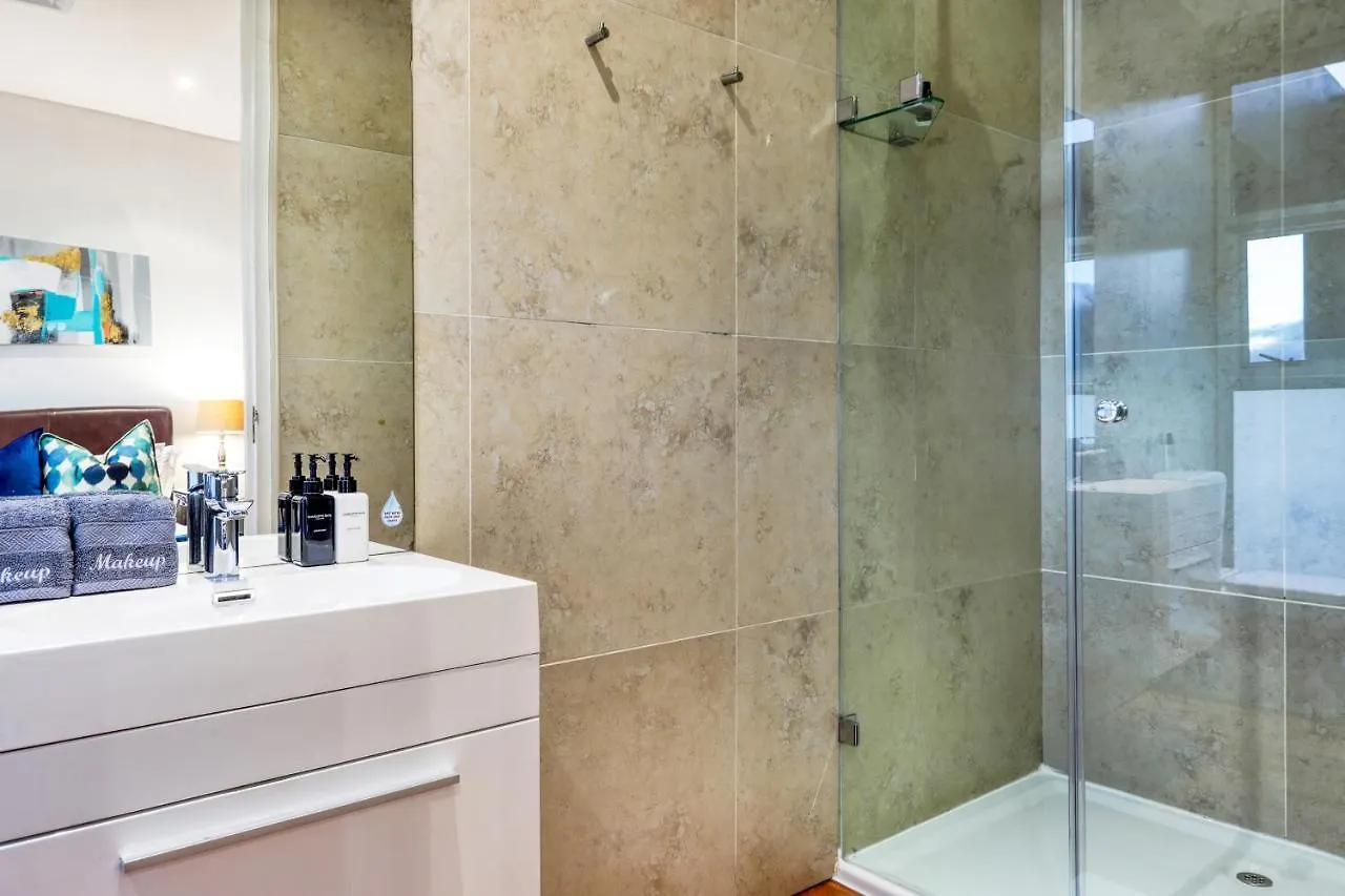 Strathmore House Cape Town Villa